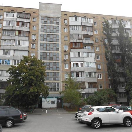 Однокомнатная Квартира Рядом С Метро Оболонь Kiev Ngoại thất bức ảnh